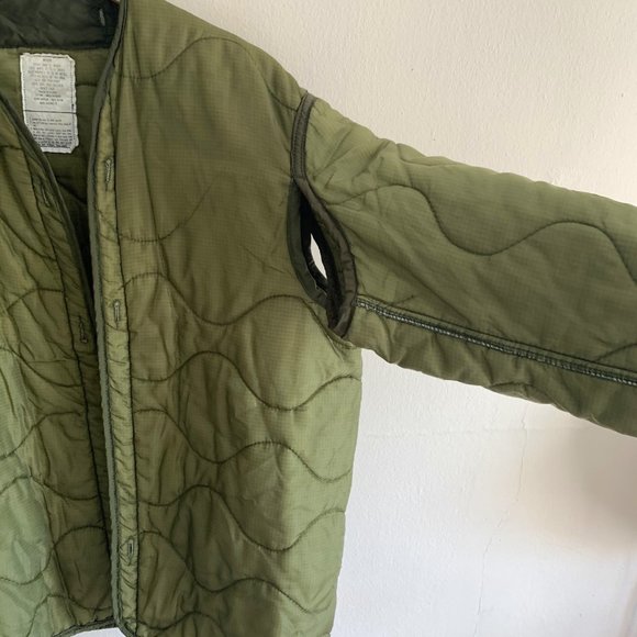 vintage military liner - Picture 8 of 11